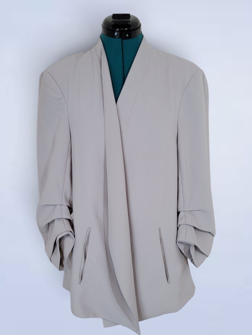 Belle Vere Gray Open Front Blazer - Size Extra Large